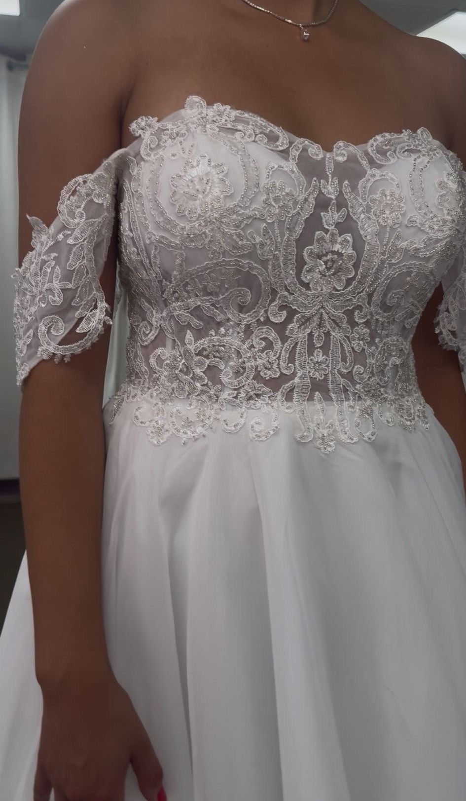 Robe de mariée Bohème Élégance – Longueur Midi