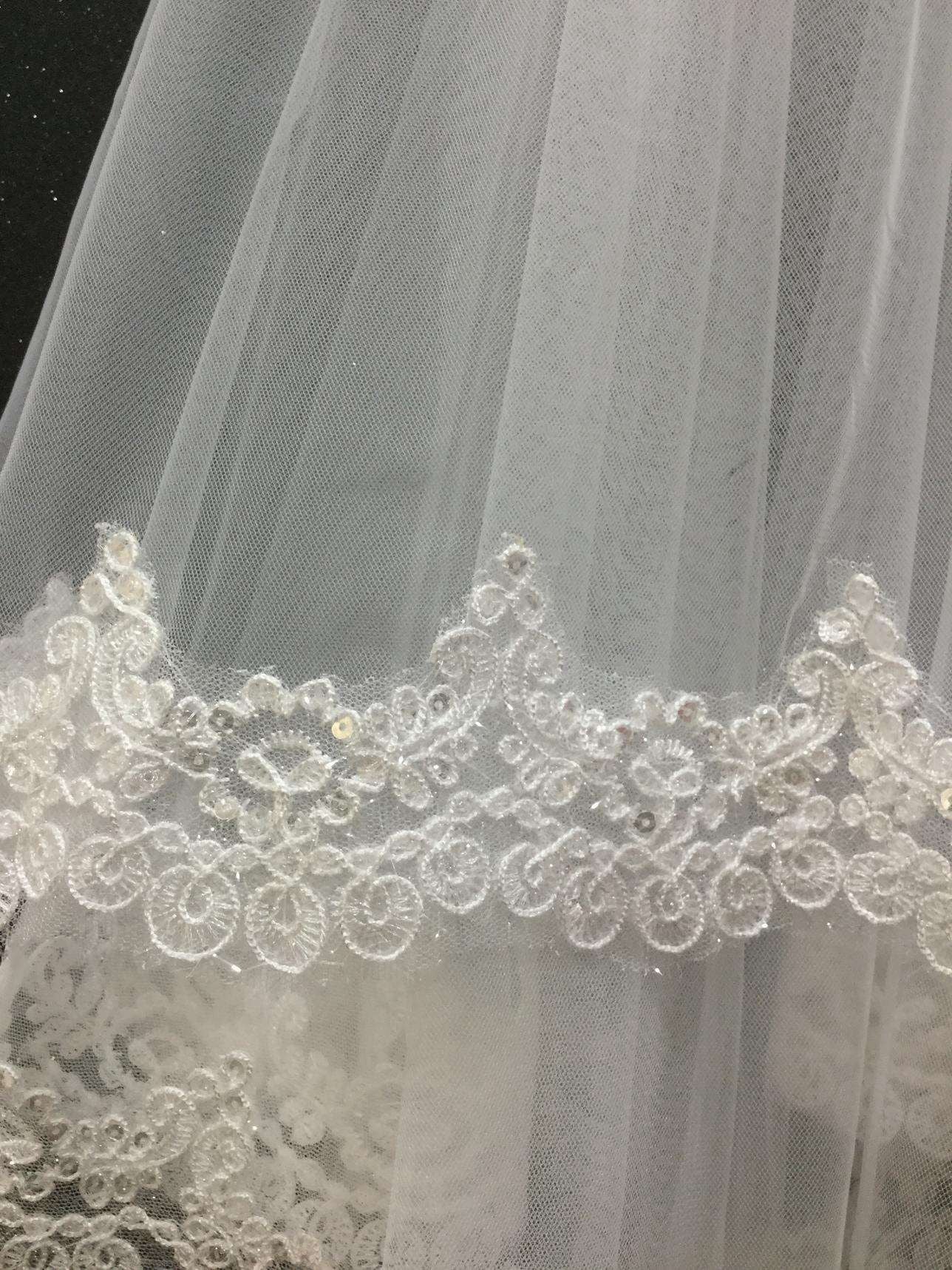 Voile bordure dentelle