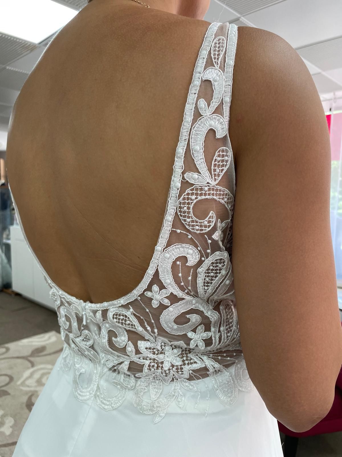Robe de mariée Élégance Bohème – Décolleté V