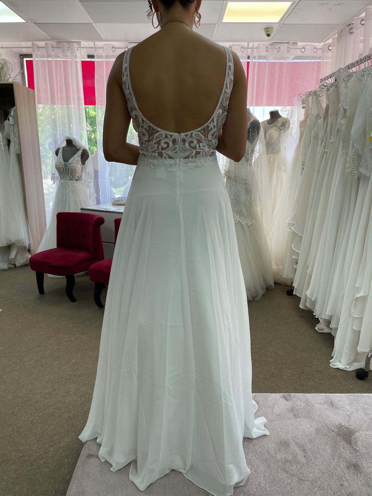 Robe de mariée Élégance Bohème – Décolleté V
